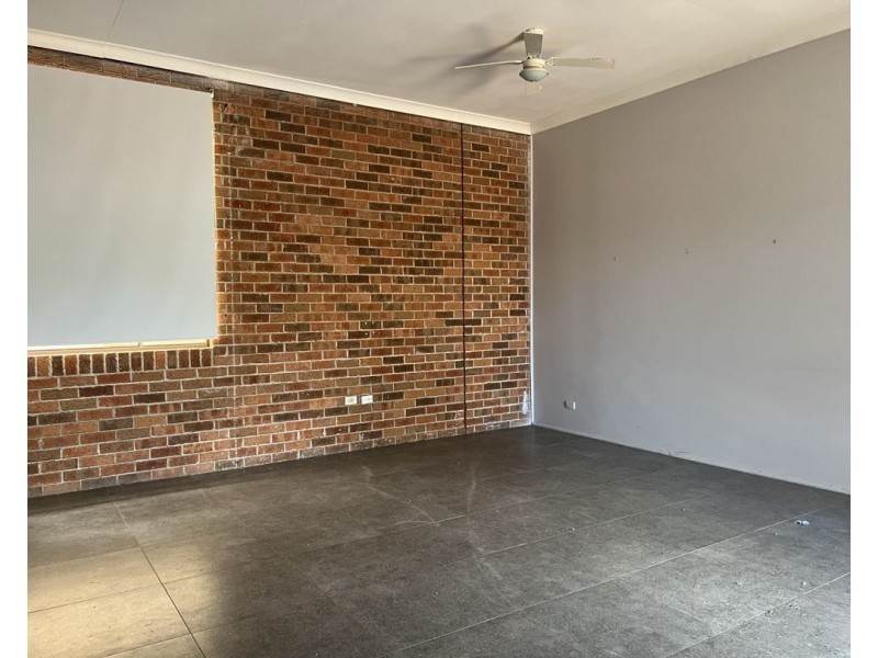 38 Fantasia Street, Lightning Ridge NSW 2834
