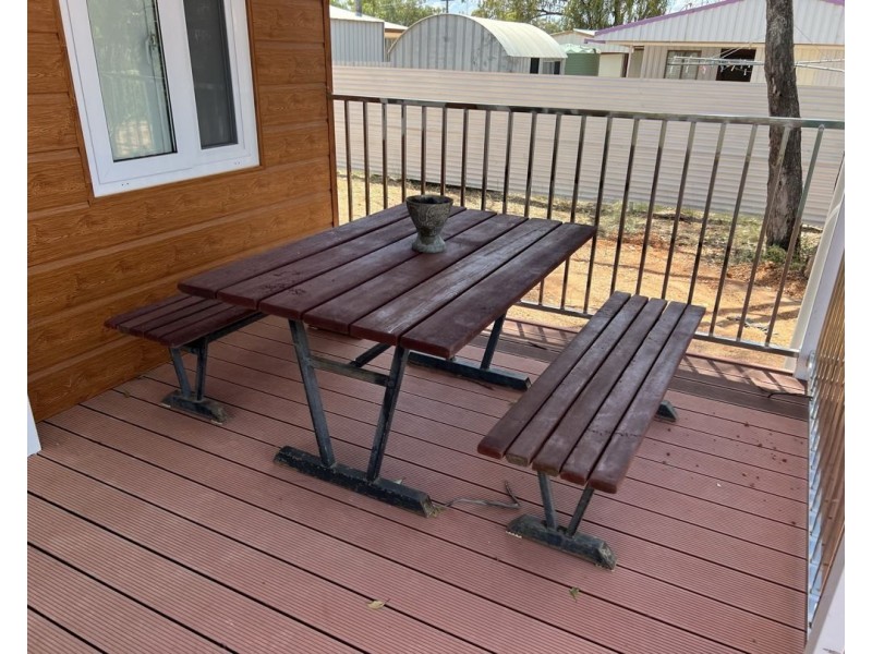 88 Pandora Street (Back Flat), Lightning Ridge NSW 2834
