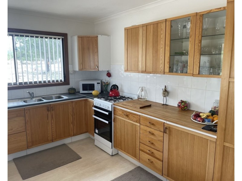Newtown Fields, Lightning Ridge NSW 2834