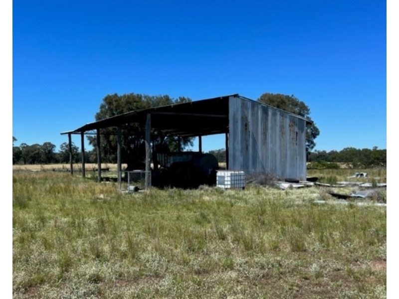 Waterfall, Yarrie Lake NSW 2388