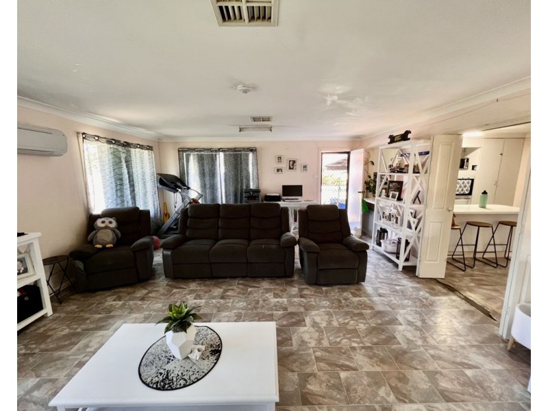 10 Jacaranda Drive, Moree NSW 2400