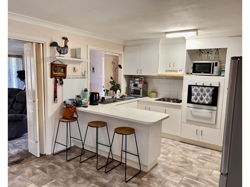 10 Jacaranda Drive, Moree NSW 2400