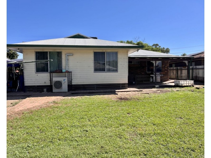 10 Jacaranda Drive, Moree NSW 2400