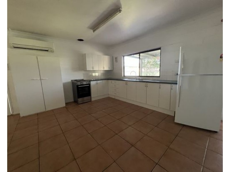 13 Lappkalle Street, Lightning Ridge NSW 2834