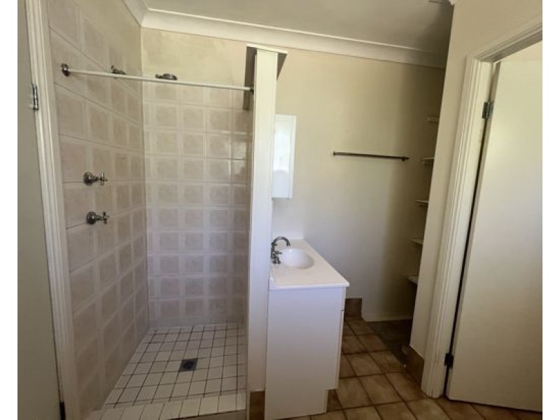 13 Lappkalle Street, Lightning Ridge NSW 2834