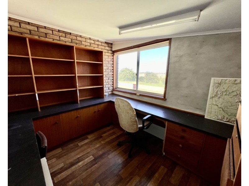 143 Amaroo Drive, Moree NSW 2400