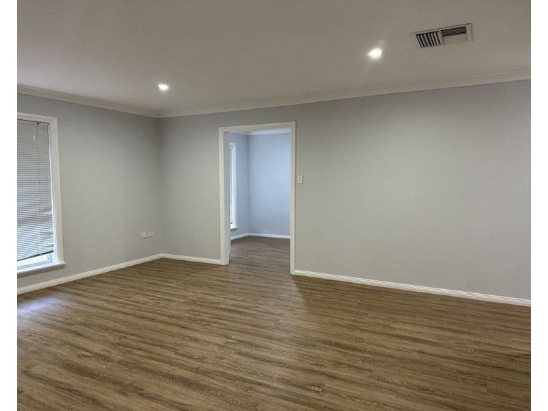 5 Acacia Crescent, Moree NSW 2400