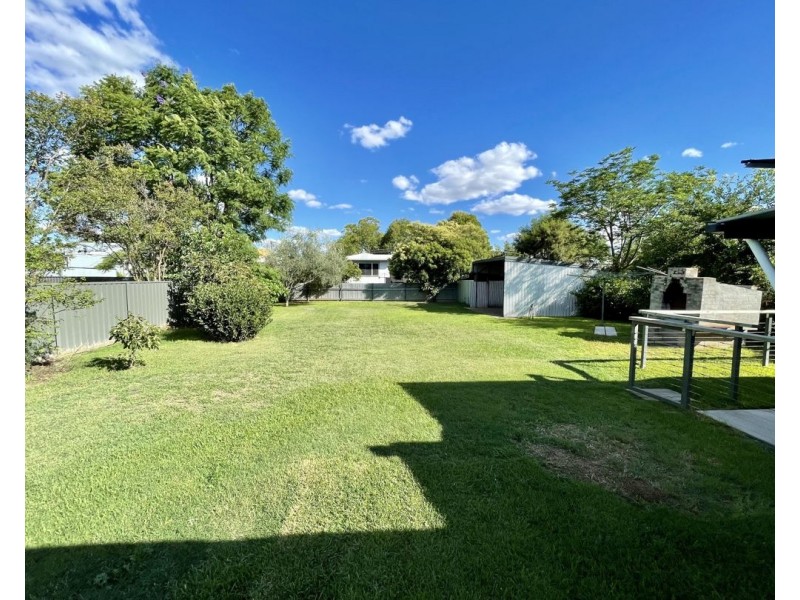 34 Iris Street, Moree NSW 2400