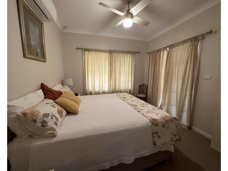 11 Lappkalle Street, Lightning Ridge NSW 2834