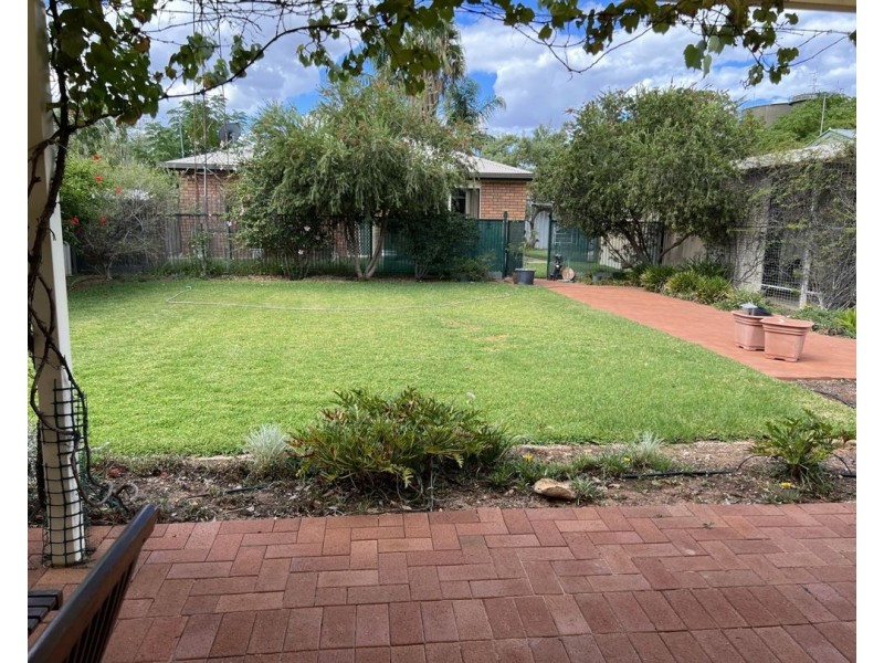11 Lappkalle Street, Lightning Ridge NSW 2834
