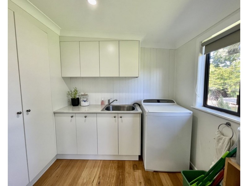 4 Myall Place, Moree NSW 2400