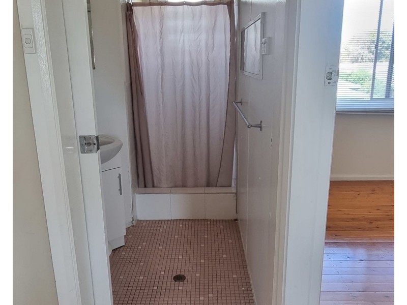 2/42 Anne Street, Moree NSW 2400