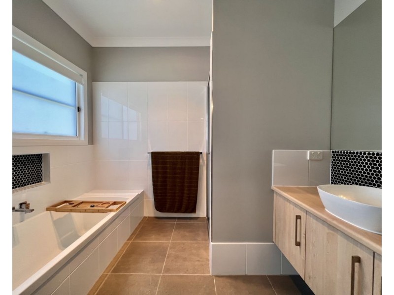 3 Jackson Grove, Moree NSW 2400