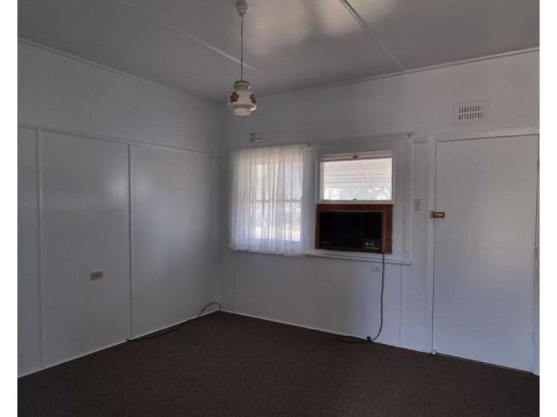1/2 Belgravia Street, Moree NSW 2400
