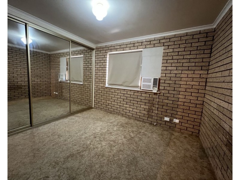 2/48 Butterfly Avenue, Lightning Ridge NSW 2834
