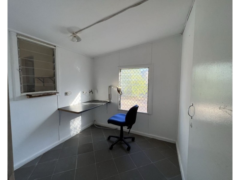 84 Pandora Street, Lightning Ridge, Lightning Ridge NSW 2834