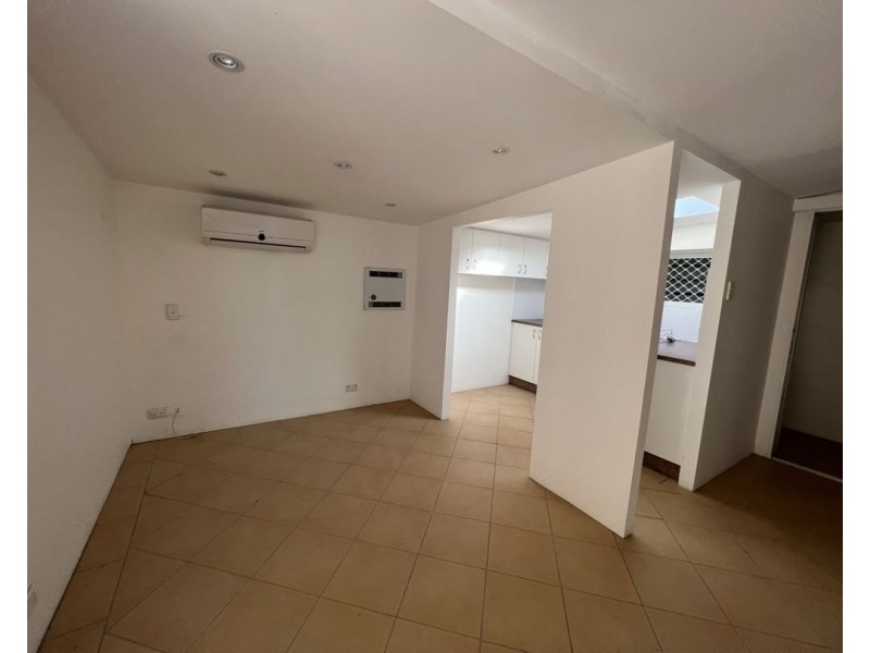 84 Pandora Street, Lightning Ridge, Lightning Ridge NSW 2834