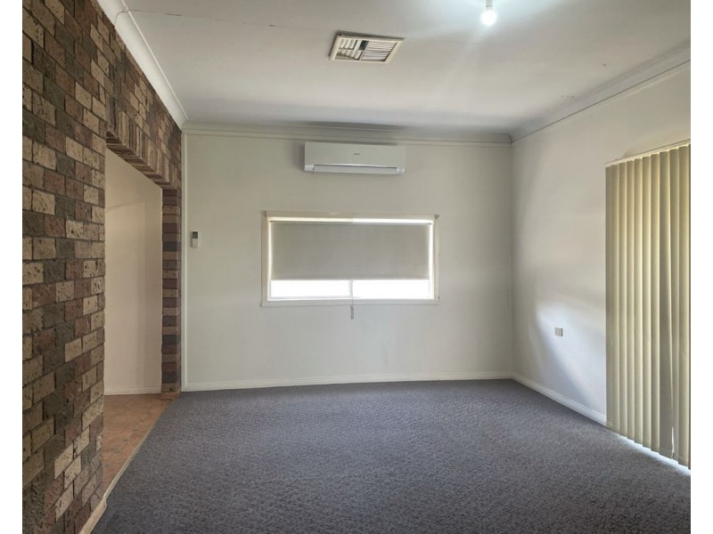 7 Gilbert Street, Walgett NSW 2832