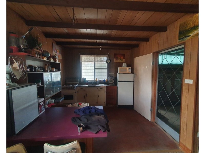 WLL16009 Lightning Ridge, Lightning Ridge NSW 2834