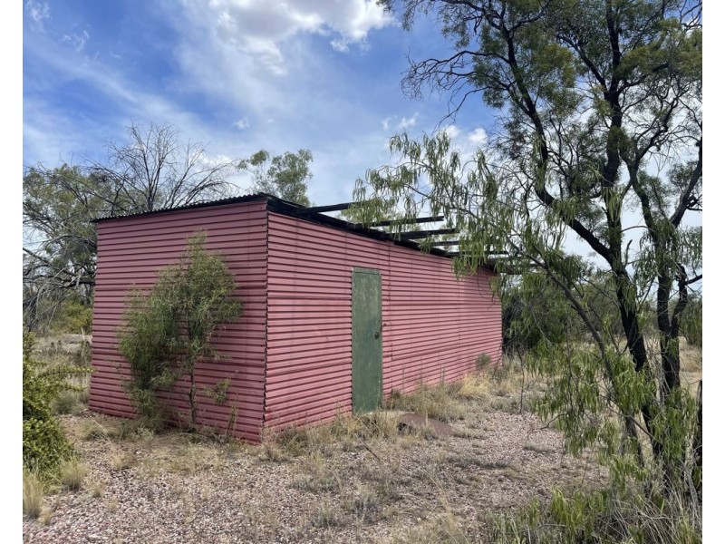 WLL14428 Lightning Ridge, Lightning Ridge NSW 2834