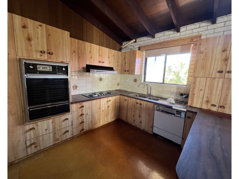 5 Nettleton Drive, Lightning Ridge NSW 2834