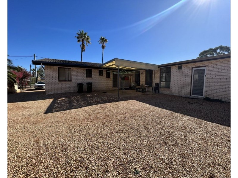 5 Nettleton Drive, Lightning Ridge NSW 2834