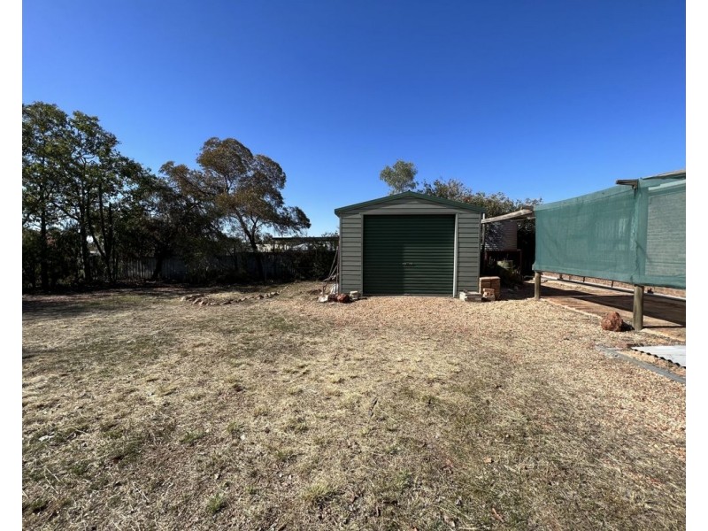 25 Black Prince Drive, Lightning Ridge NSW 2834
