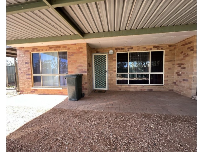 2/19 Potch Street, Lightning Ridge NSW 2834