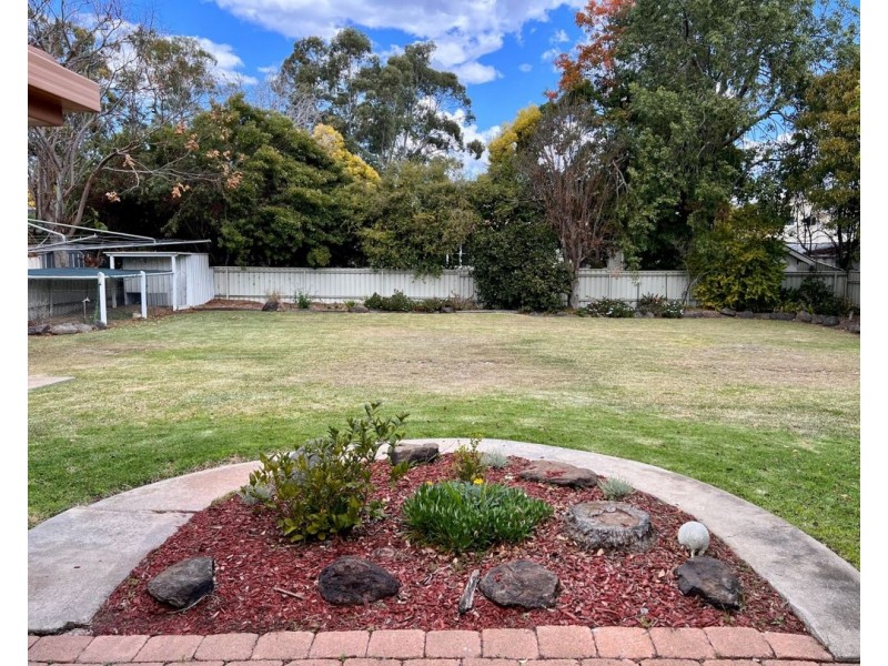15 Carwee Street, Moree NSW 2400