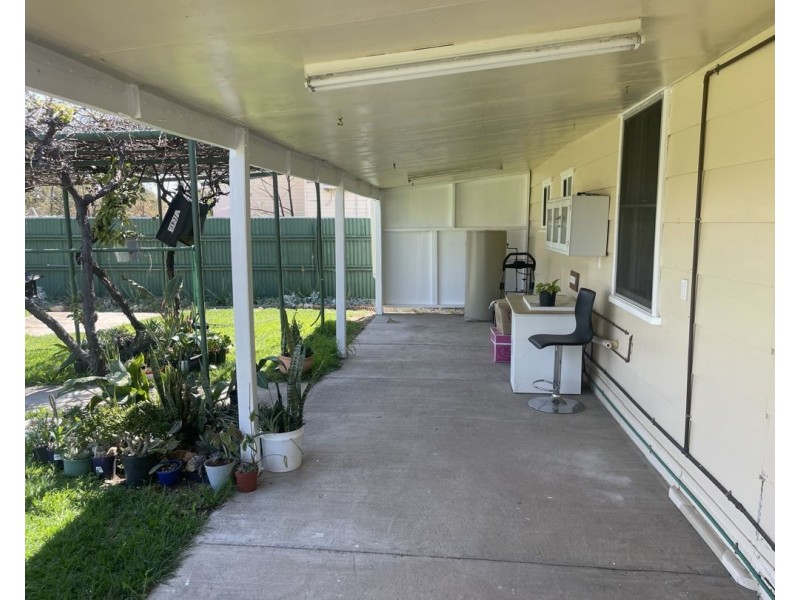 11 Earl Street, Collarenebri NSW 2833