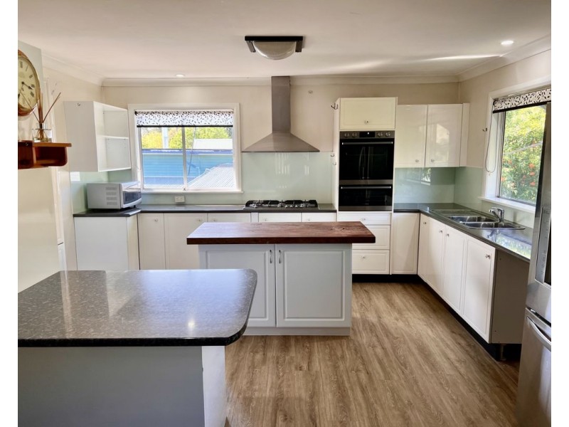 13 Iris Street, Moree NSW 2400