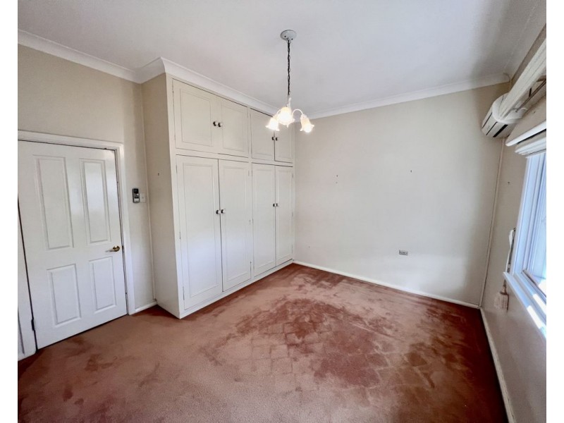 13 Iris Street, Moree NSW 2400