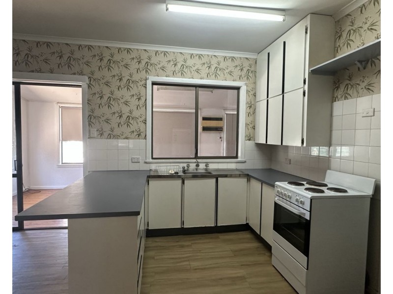 27 Cedar Street, Walgett NSW 2832