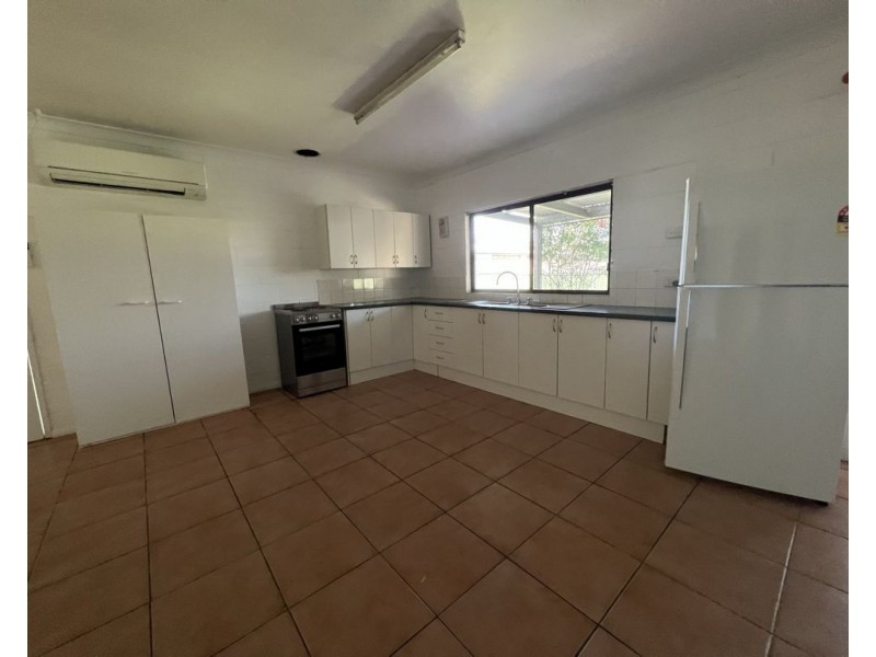 13 Lappkalle Street, Lightning Ridge NSW 2834