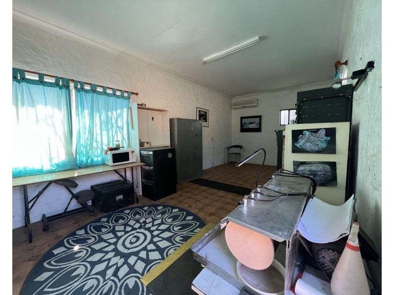3 Agate Street, Lightning Ridge NSW 2834