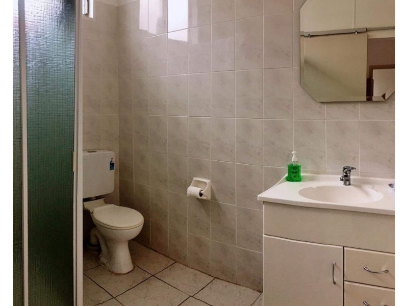 28 Dover Street, Moree NSW 2400