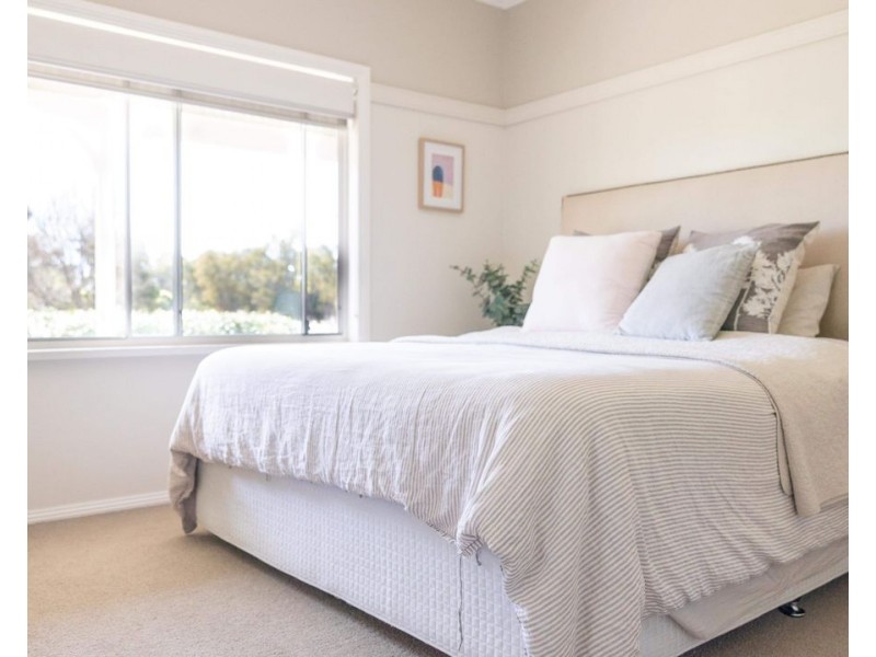 44 Boobialla Rd, Moree NSW 2400