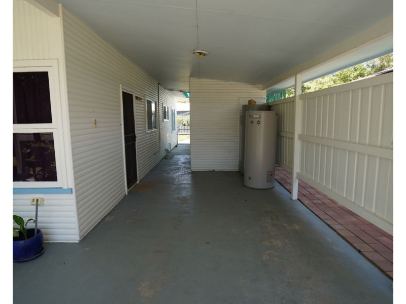 2 Crane Place, Moree NSW 2400