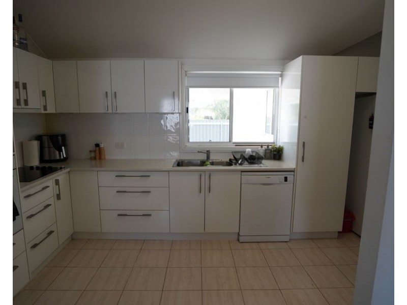 11 Mackenzie Street, Moree NSW 2400