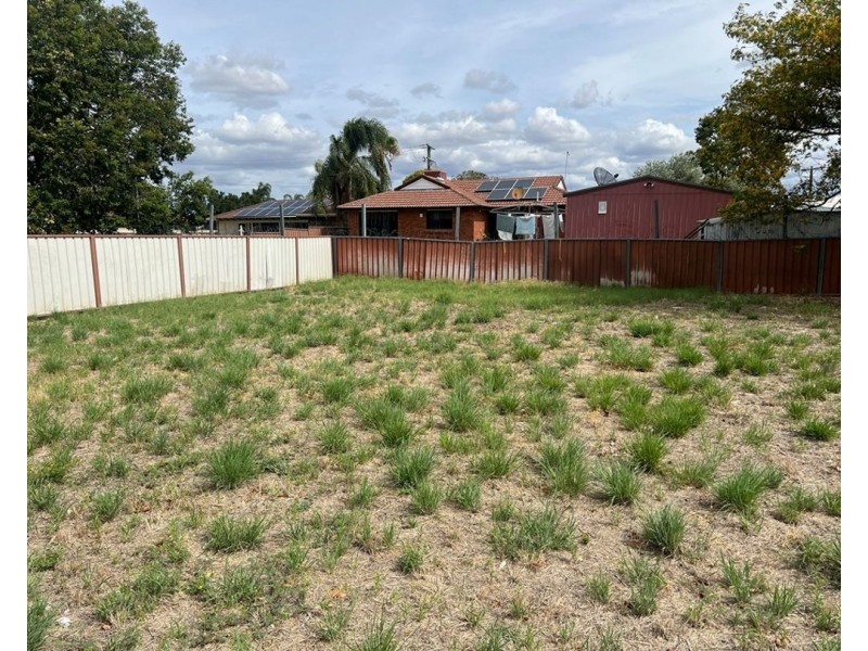 92 Jones Avenue, Moree NSW 2400