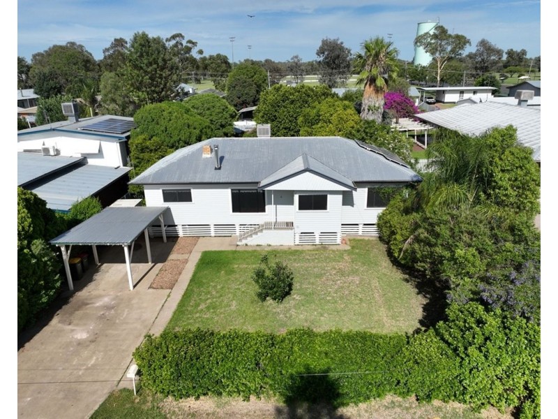 11 Lucksall Street, Moree NSW 2400