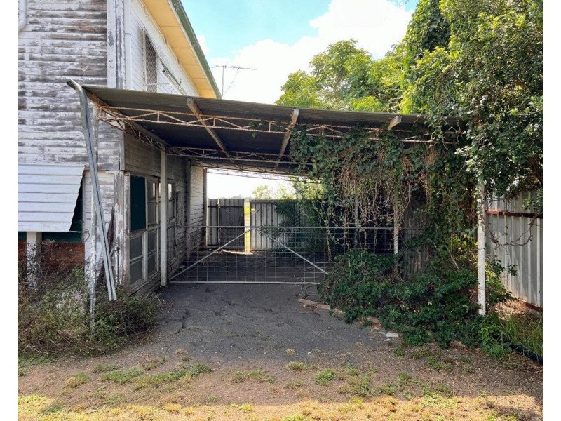 28 Webb Avenue, Moree NSW 2400