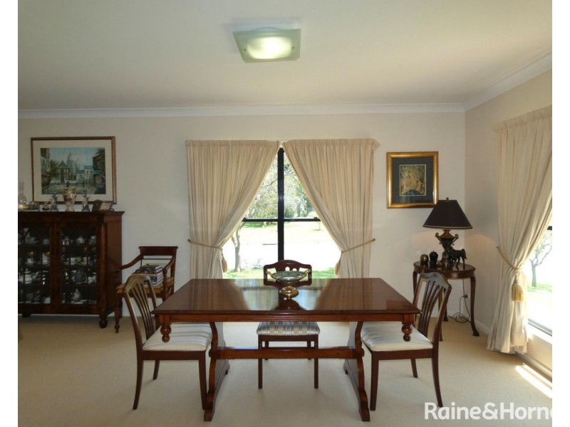 5 Melaleuca Close, Moree NSW 2400