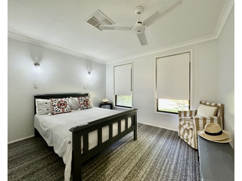 8 Karingal Place, Moree NSW 2400