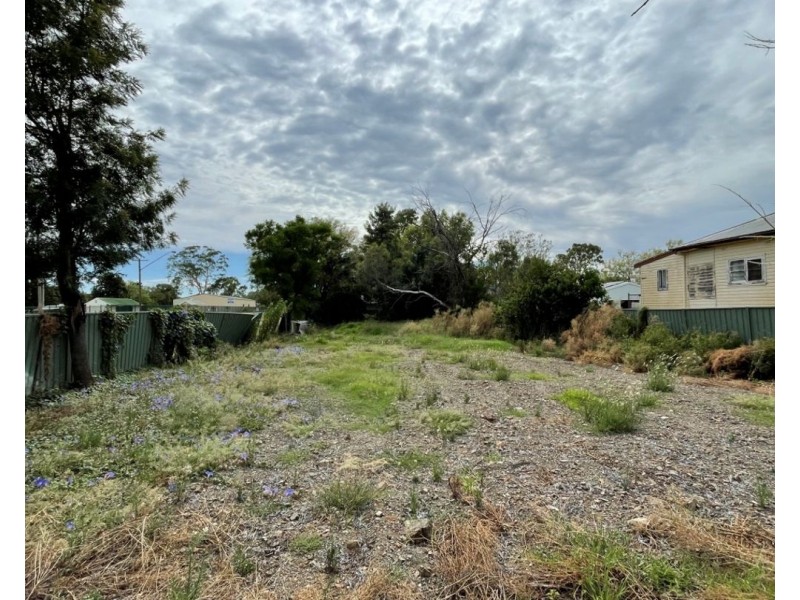 278 Warialda St, Moree NSW 2400