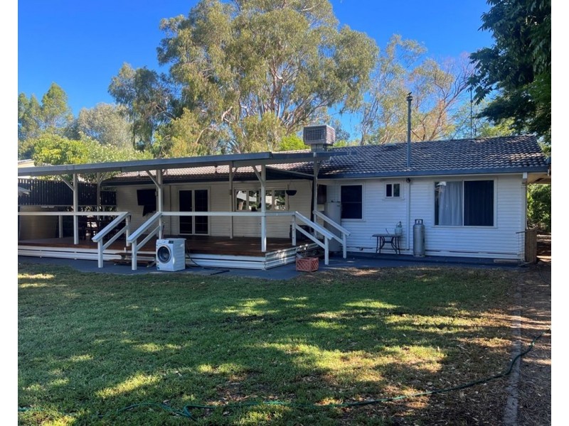 11 Tirzah Street, Moree NSW 2400
