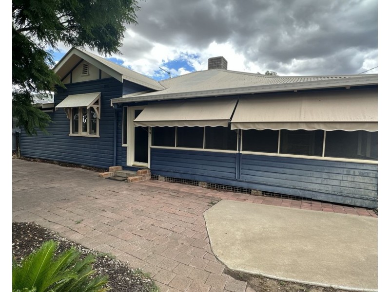 24 Pitt Street, Walgett NSW 2832