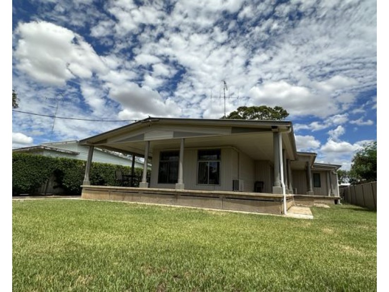 15 Gilbert Street, Walgett NSW 2832
