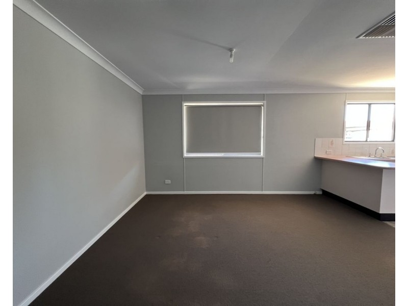 1/38 Black Prince Drive, Lightning Ridge NSW 2834
