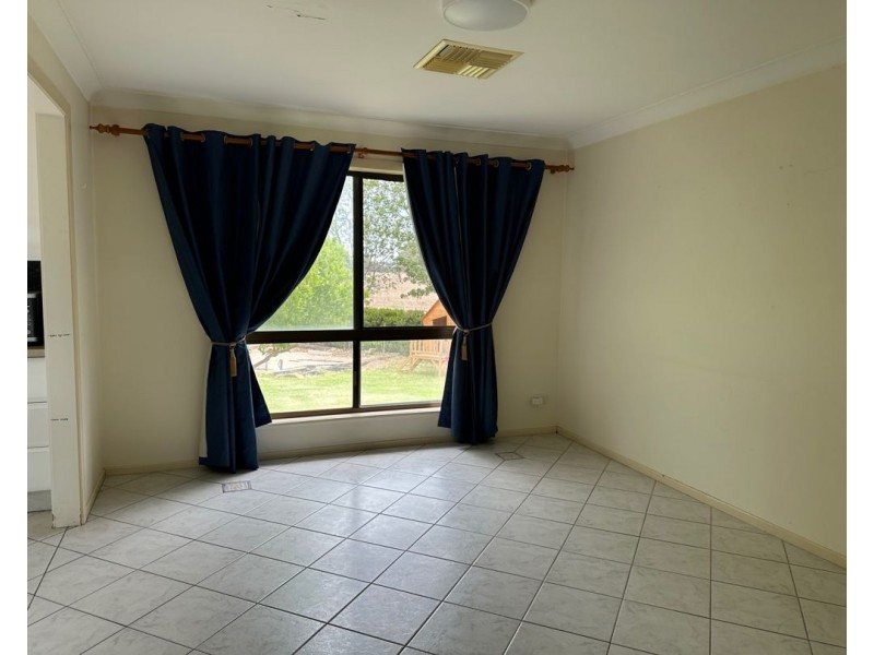 6 Myall Place, Moree NSW 2400
